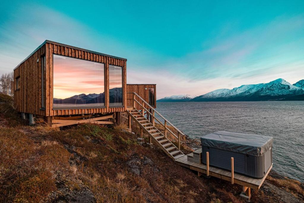 Fjord Cabin Resort